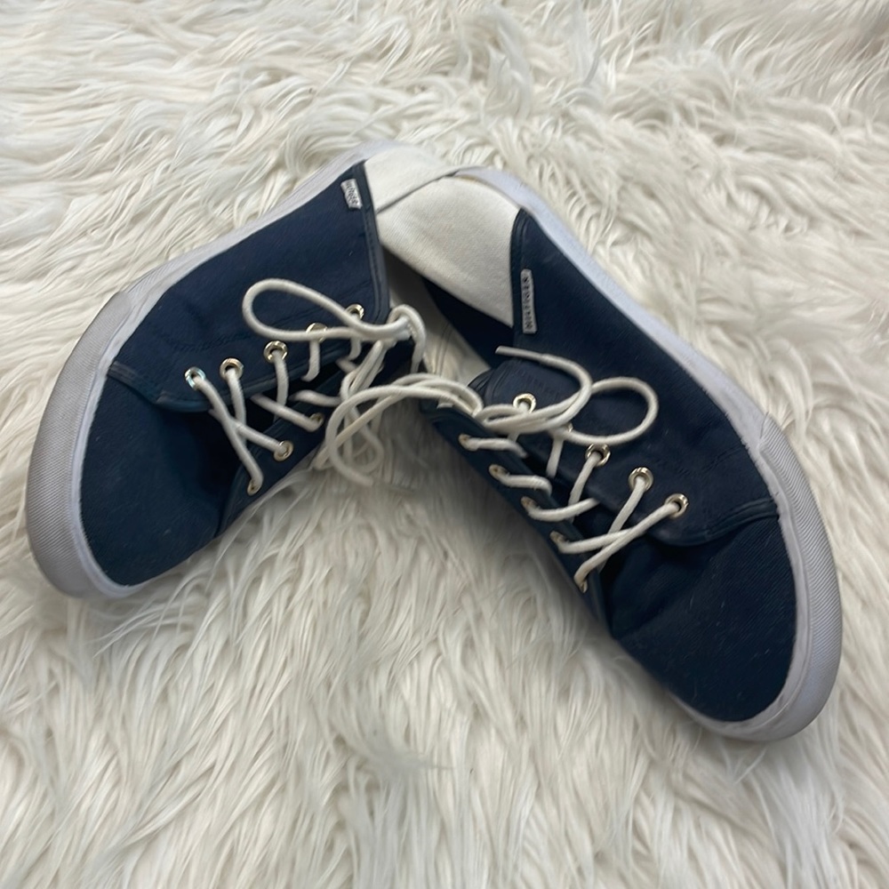 Womens Tommy Hilfiger canvas sneaker